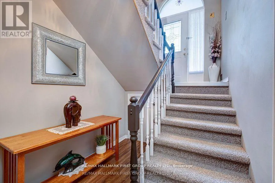 15 CATHERINE CRESCENT