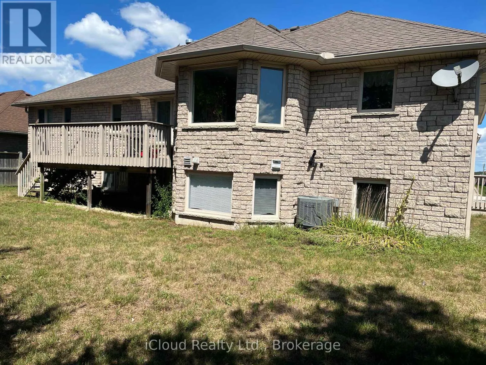 782 BRENTWOOD DRIVE