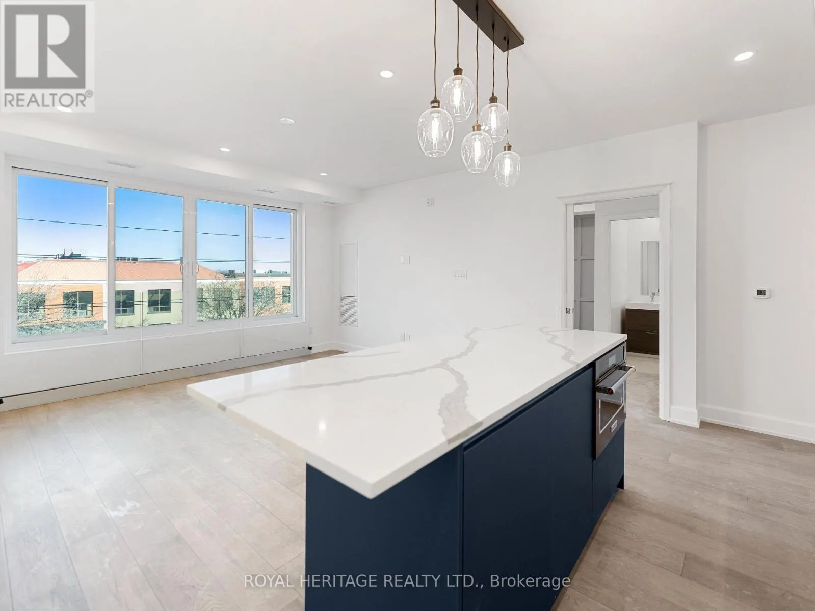 407 - 195 HUNTER STREET, #407