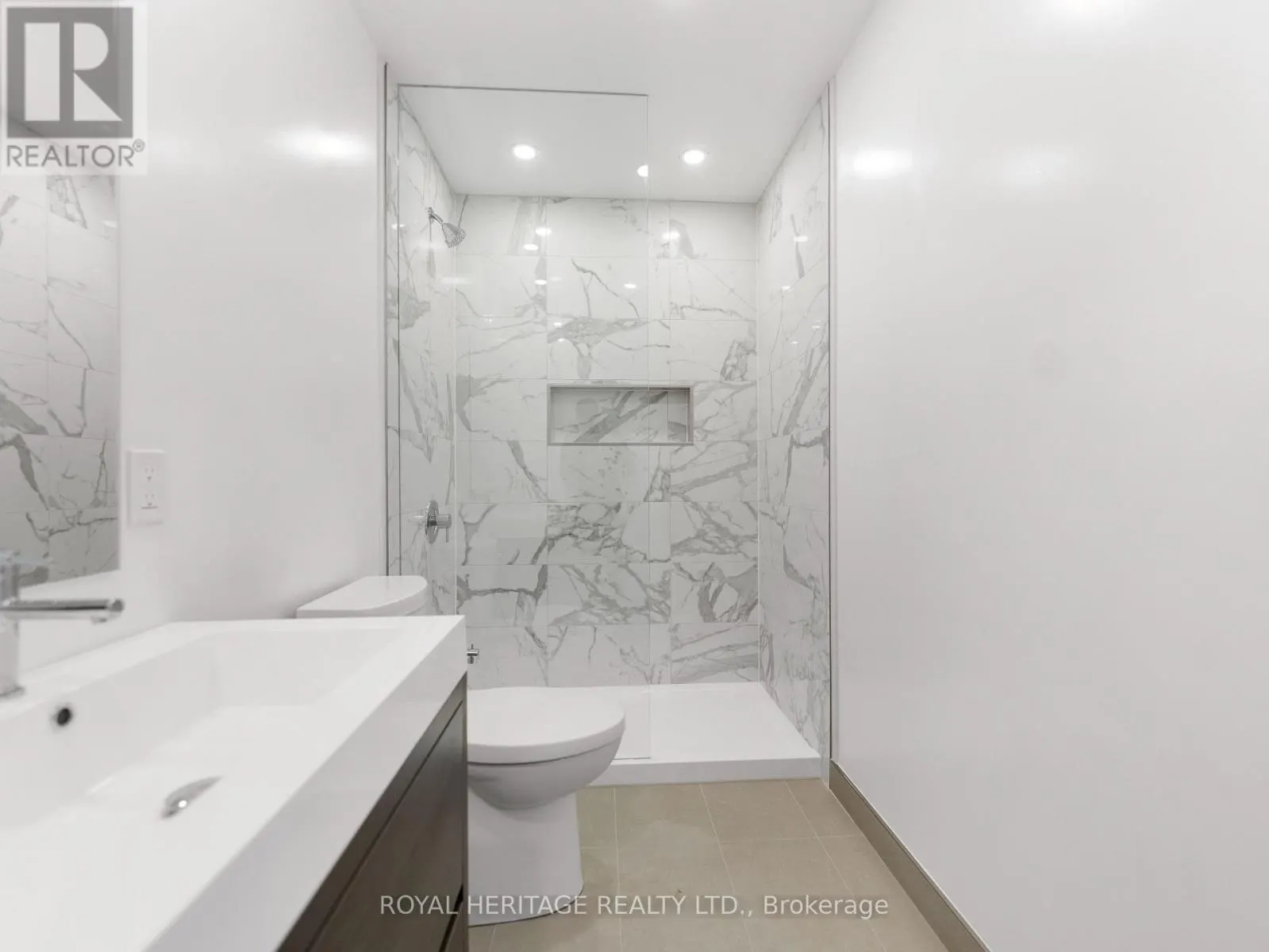 407 - 195 HUNTER STREET, #407
