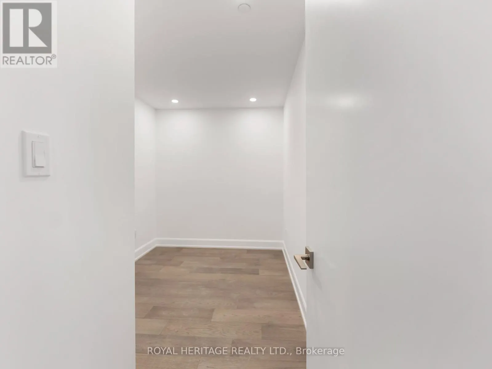 407 - 195 HUNTER STREET, #407