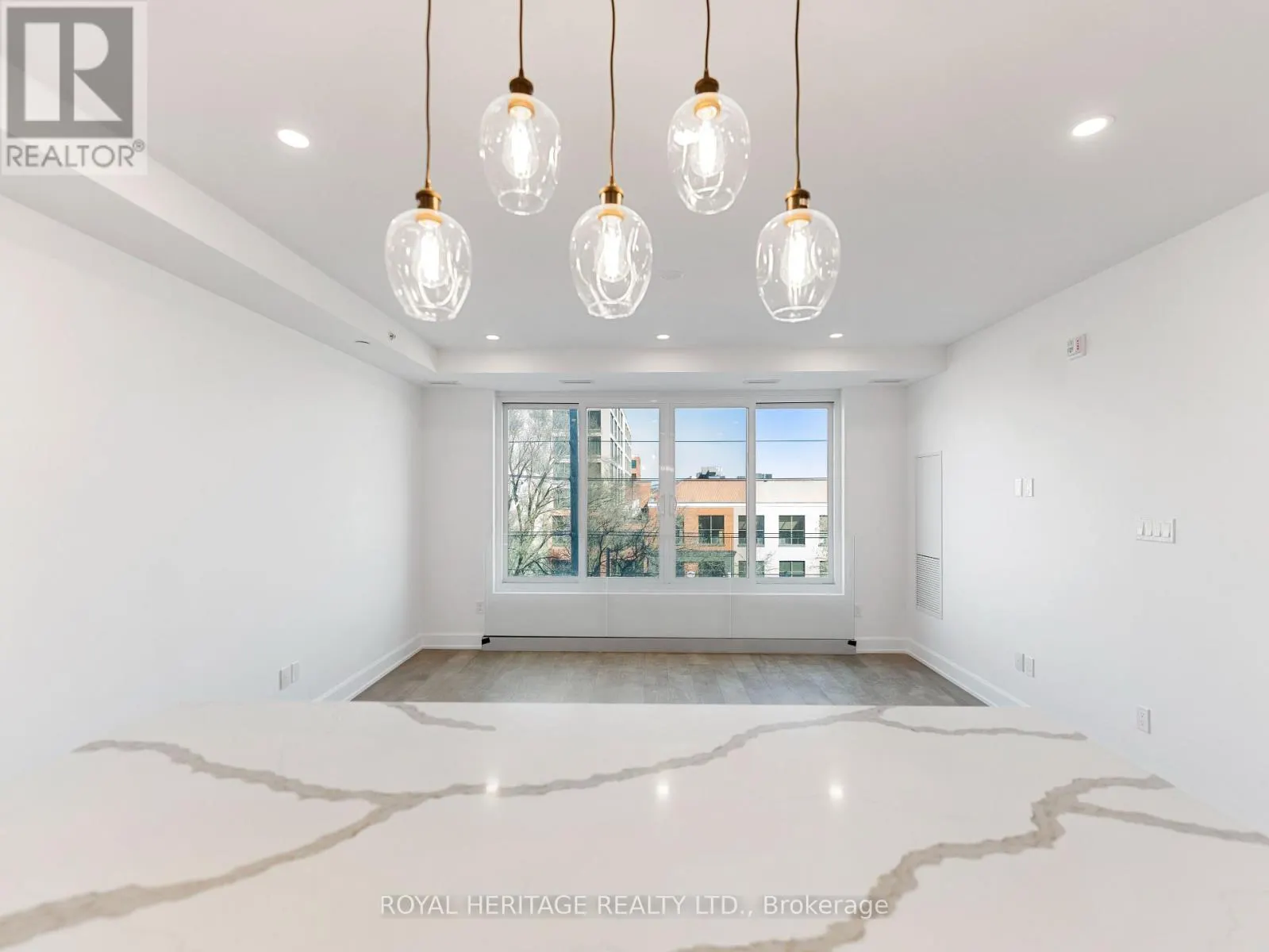 407 - 195 HUNTER STREET, #407