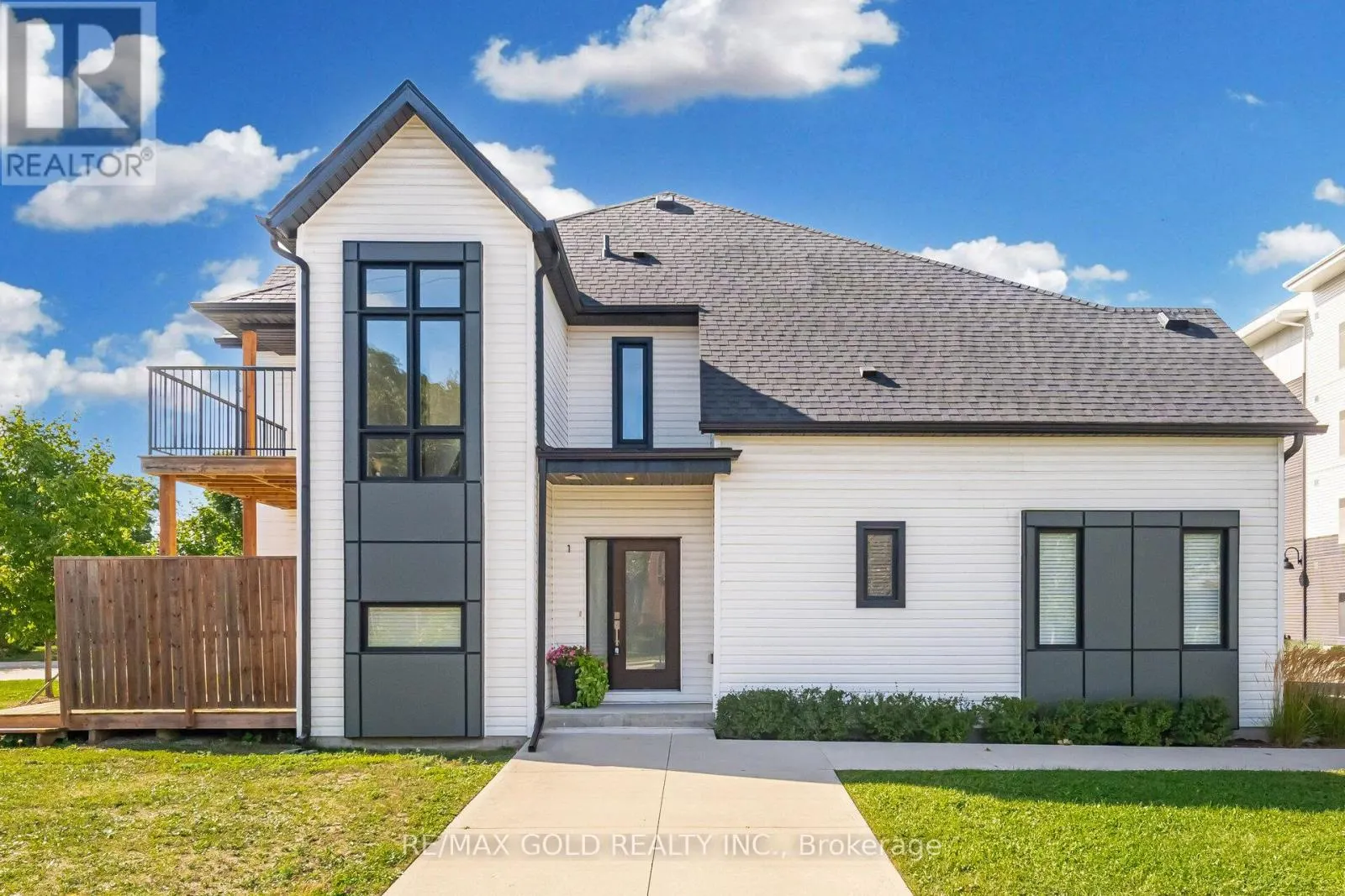1 - 110 FERGUS AVENUE