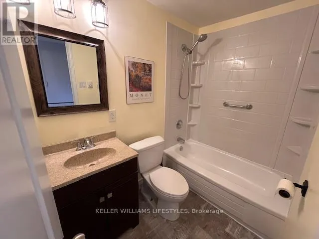 13 - 1919 TRAFALGAR STREET, #13