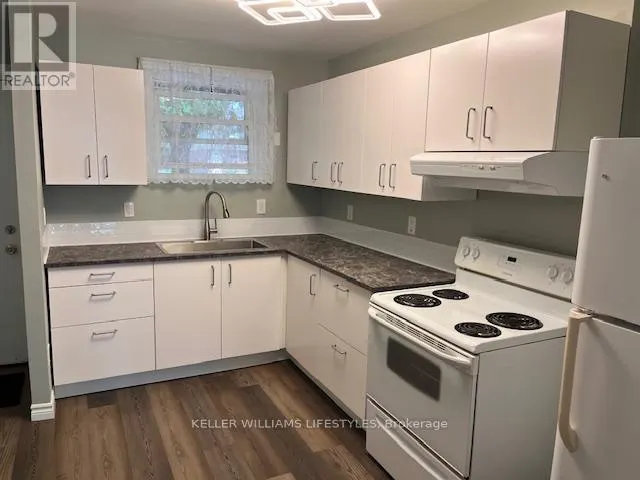 13 - 1919 TRAFALGAR STREET, #13