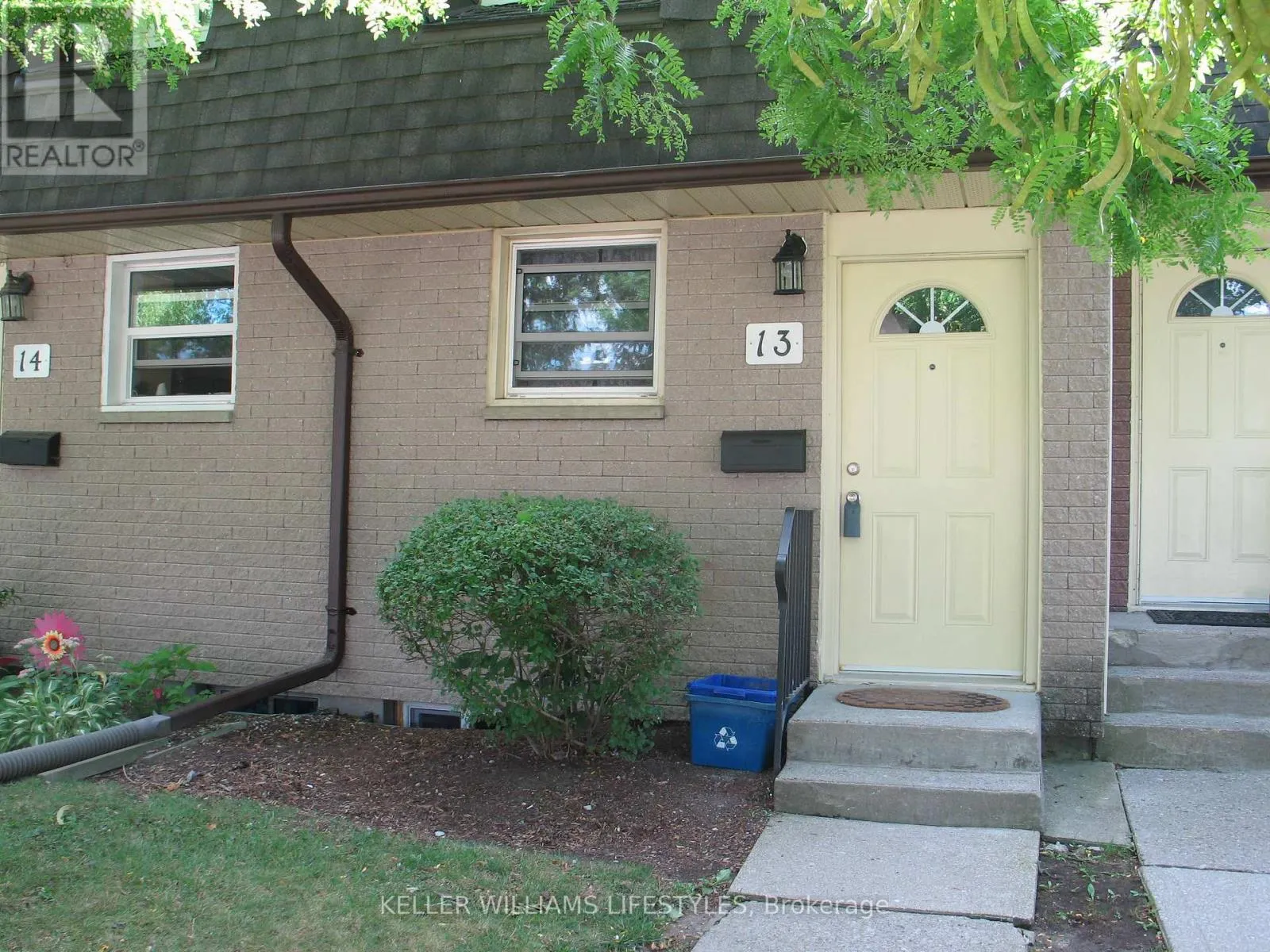 13 - 1919 TRAFALGAR STREET, #13