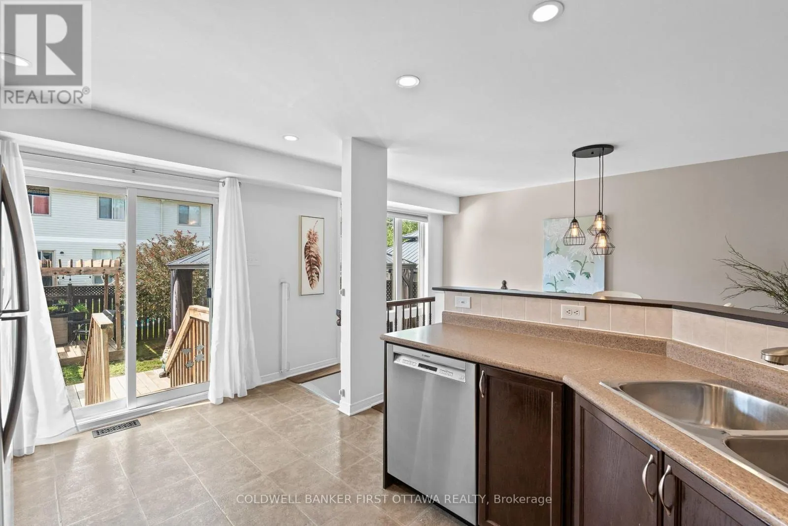 280 APPLECROSS CRESCENT