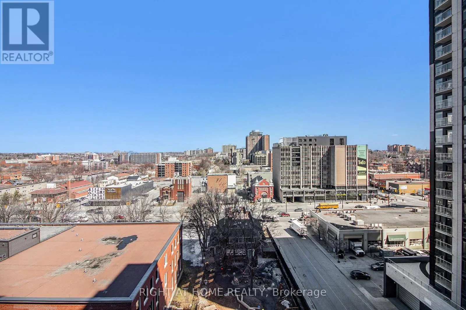 1102 - 179 GEORGE STREET N
