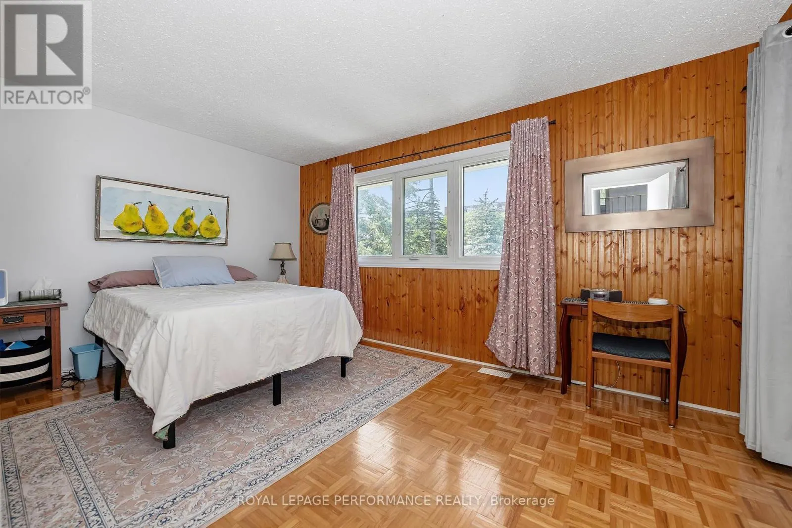 302 SALTER CRESCENT