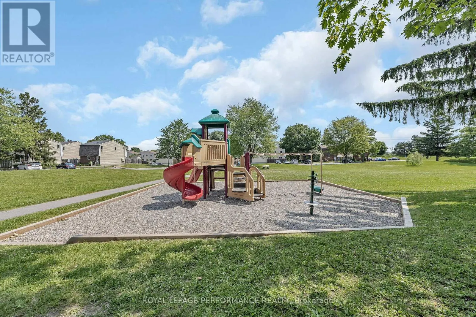 302 SALTER CRESCENT