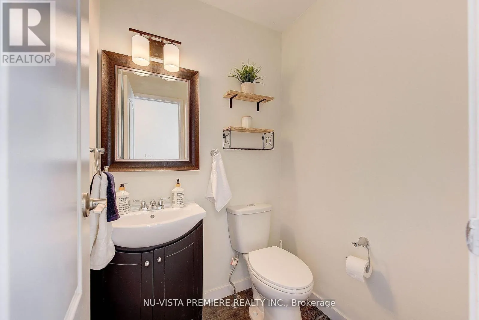 35 - 550 SECOND STREET, #35