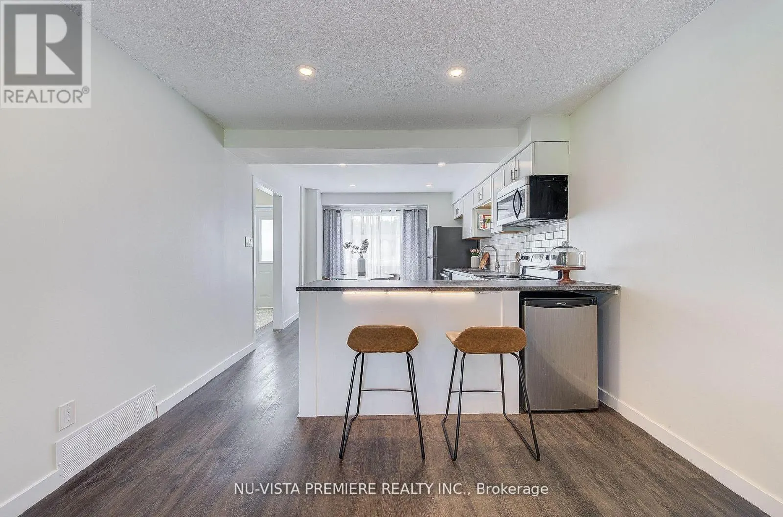 35 - 550 SECOND STREET, #35