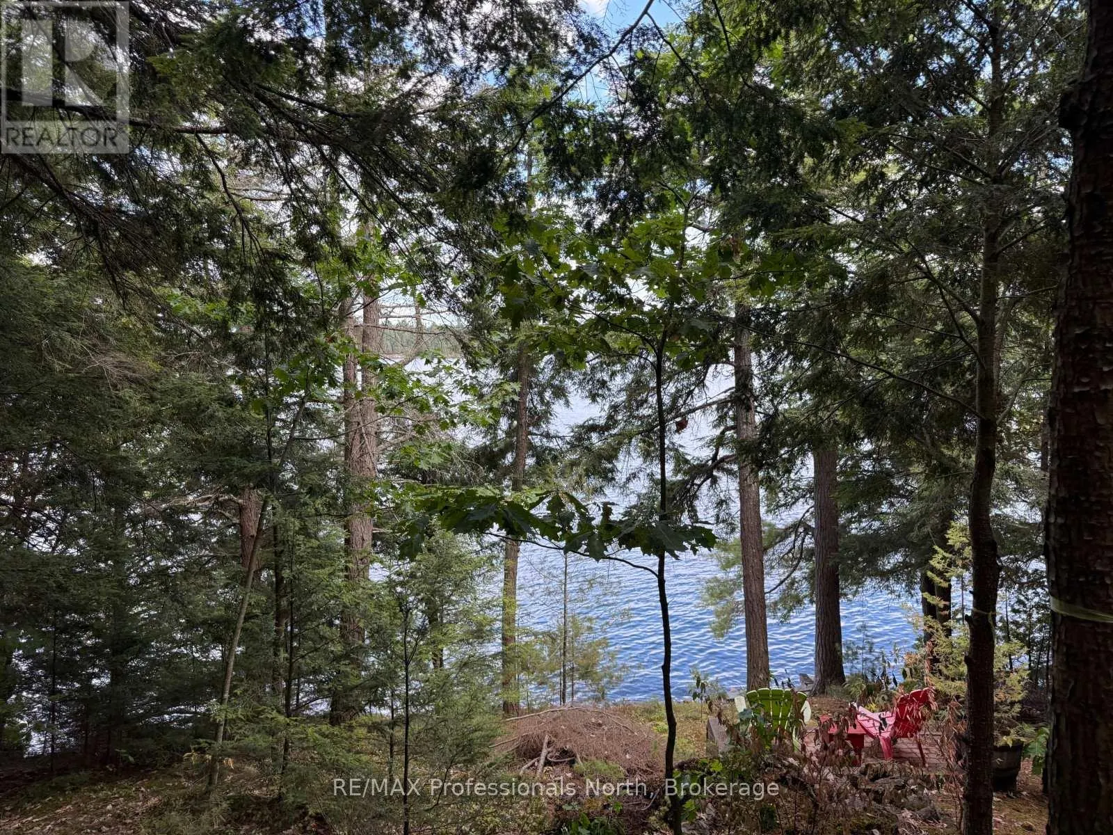 0 KENNISIS LAKE ROAD