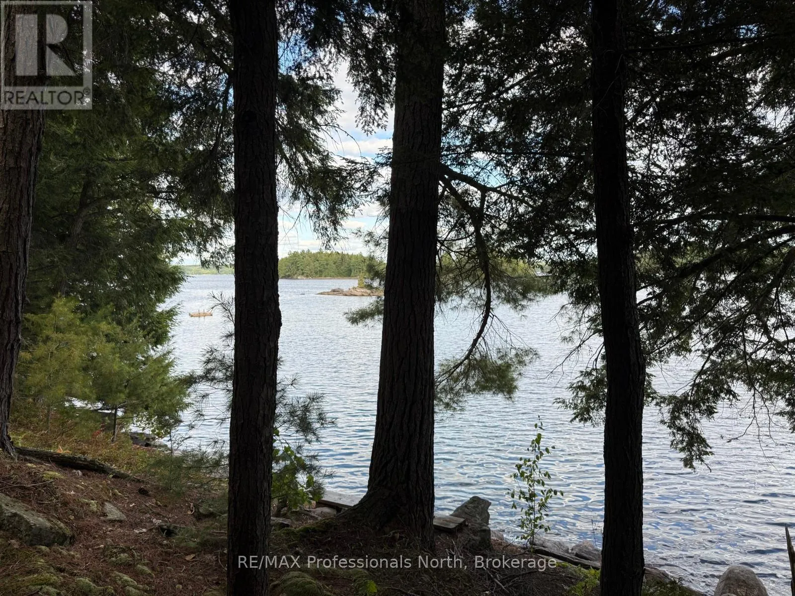 0 KENNISIS LAKE ROAD