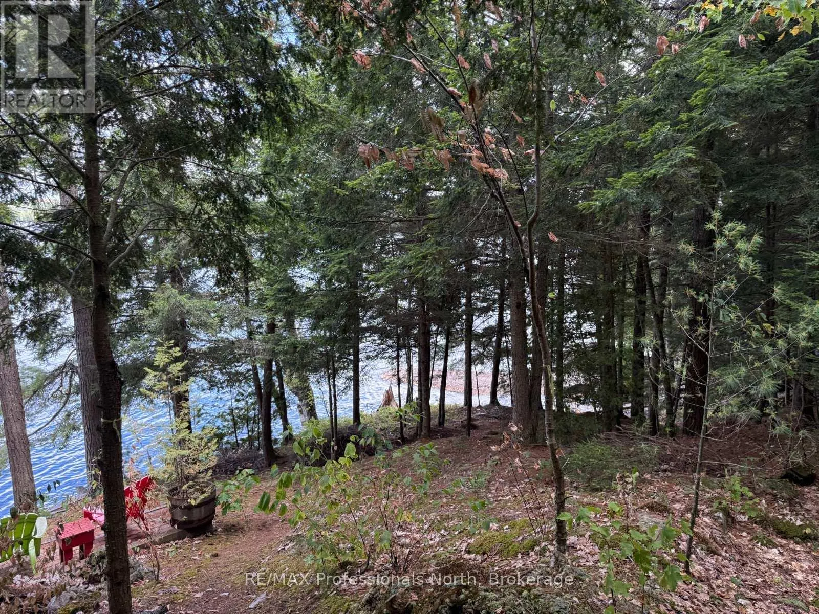 0 KENNISIS LAKE ROAD