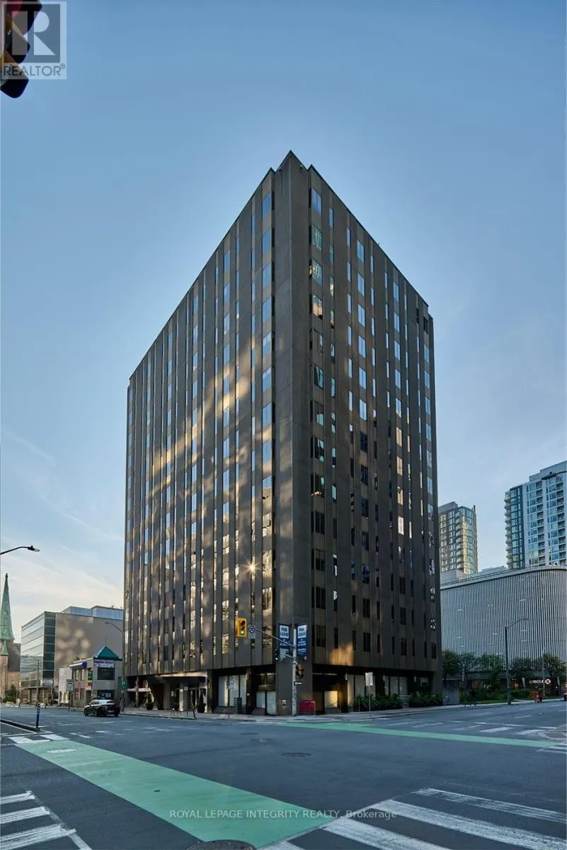 602 - 170 LAURIER AVENUE W