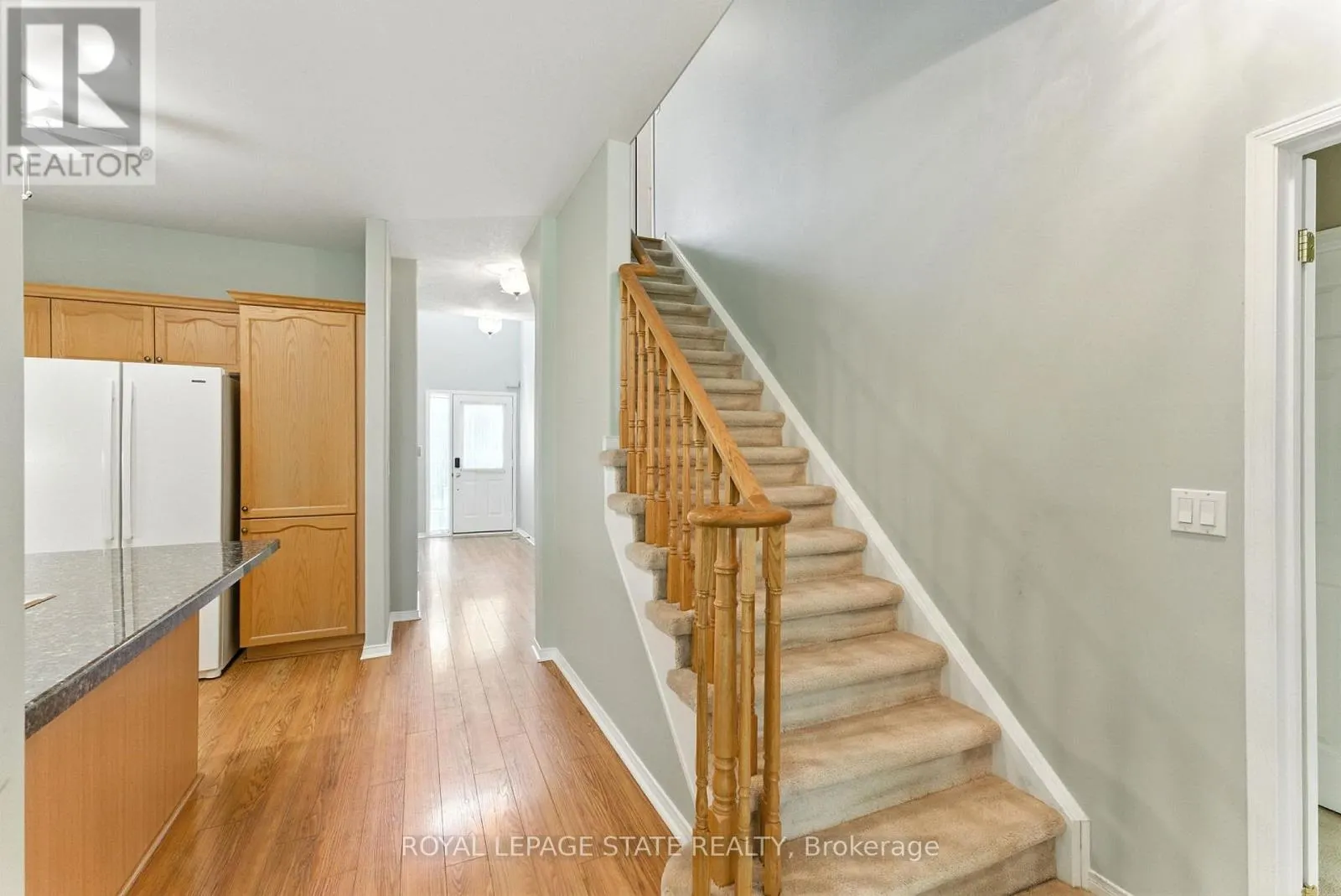 6 - 40 WESLEYAN COURT