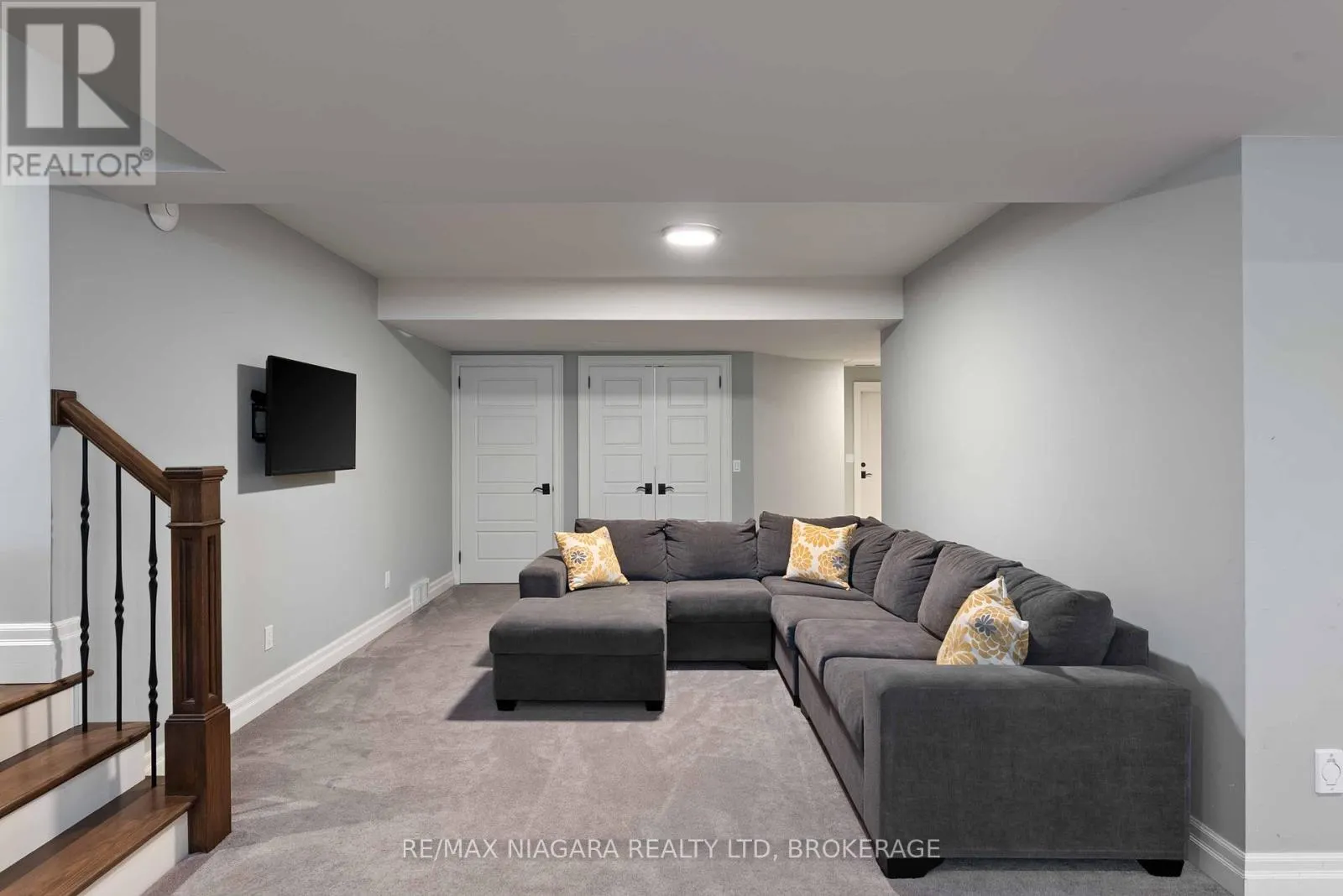50 SANDALWOOD CRESCENT