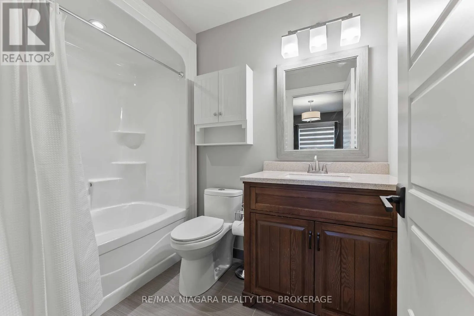 50 SANDALWOOD CRESCENT