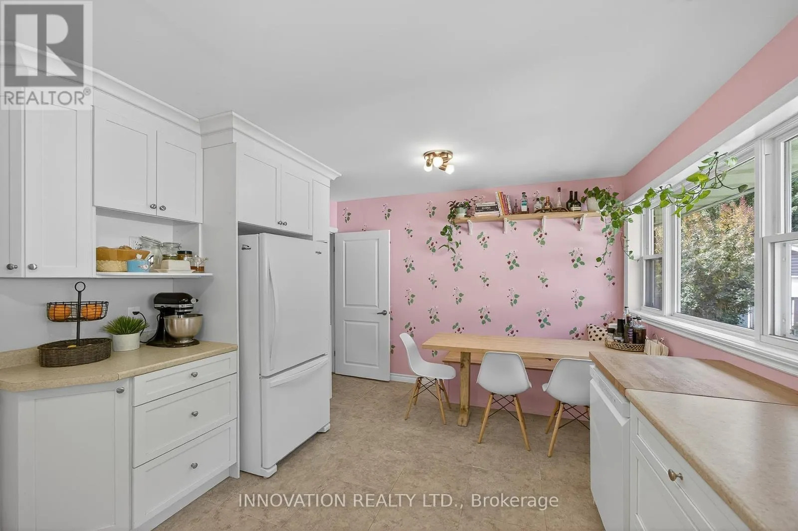 1407 CHARLES STREET
