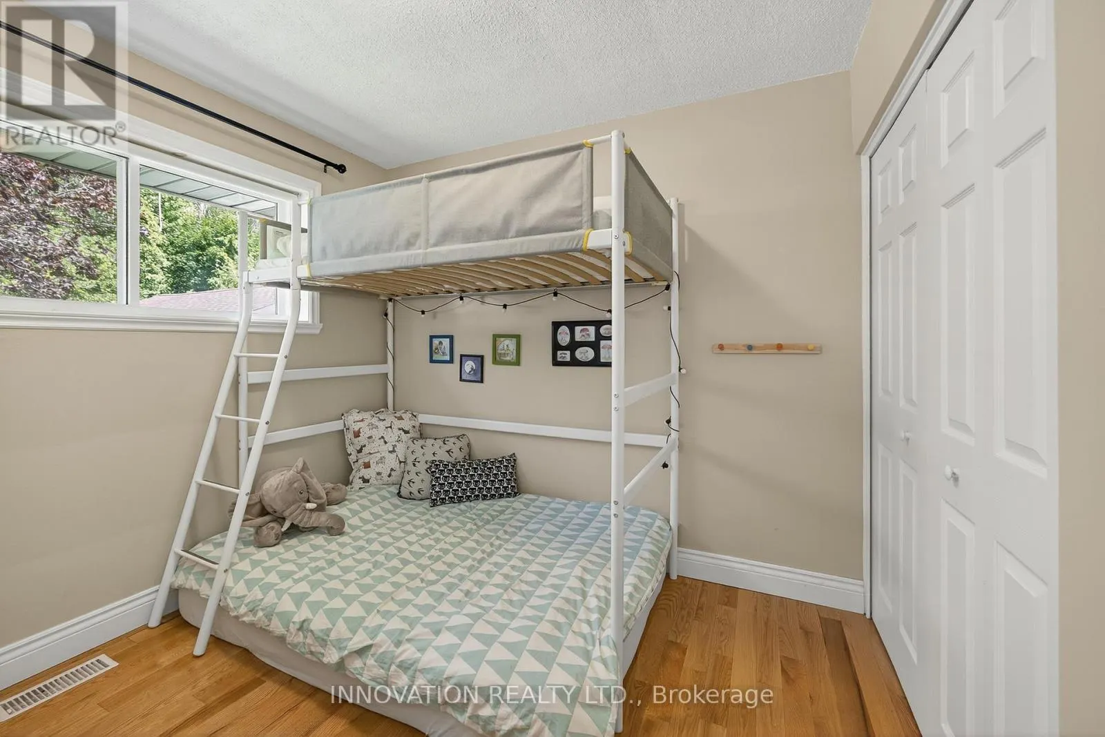 1407 CHARLES STREET