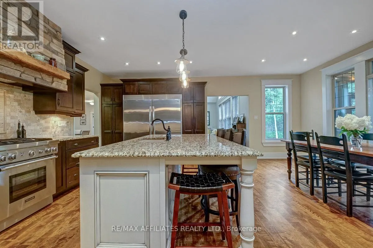 111 IRONSTONE COURT