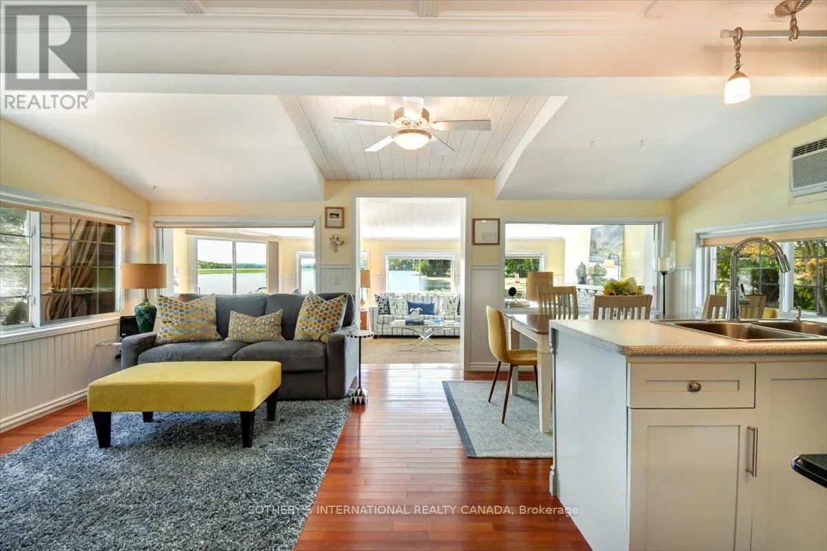 34 BRADLEY BAY ROAD