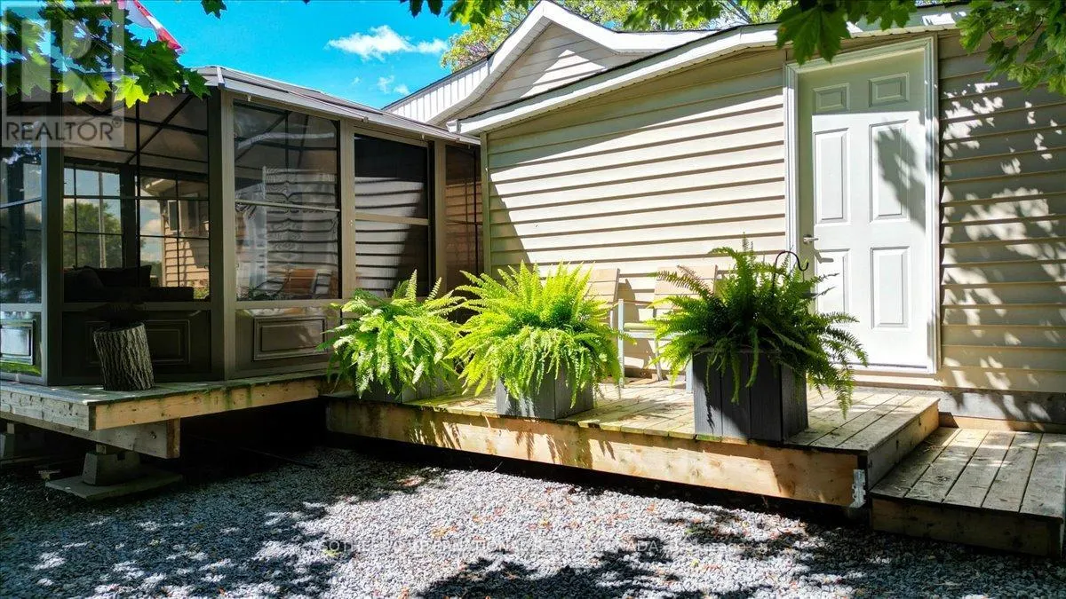 34 BRADLEY BAY ROAD