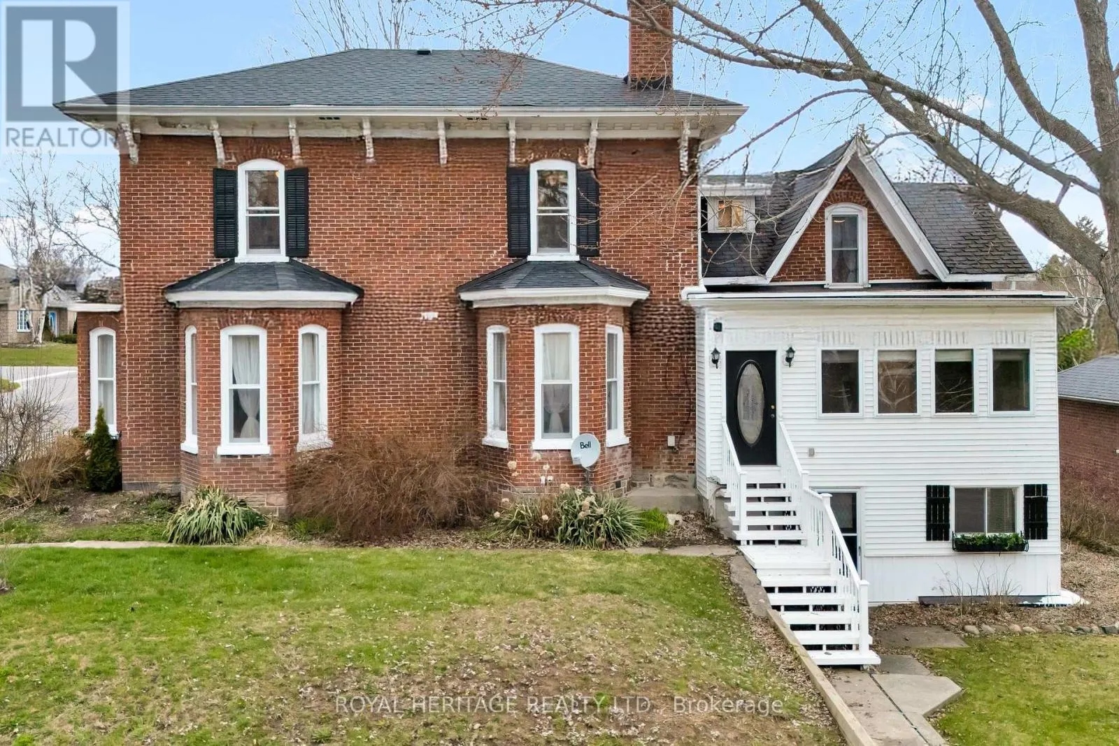 33 KINGSLEY AVENUE