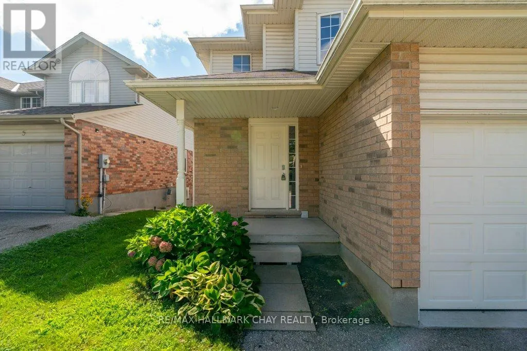 3 DAVISON DRIVE