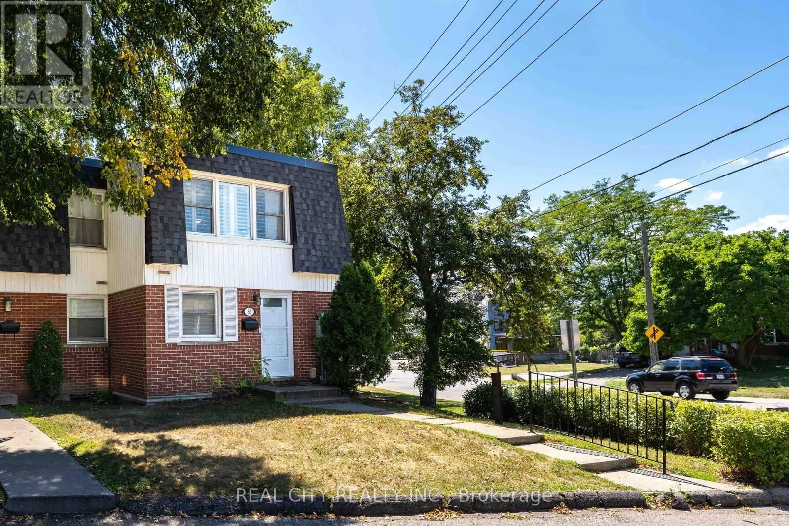 53 - 273 ELGIN STREET
