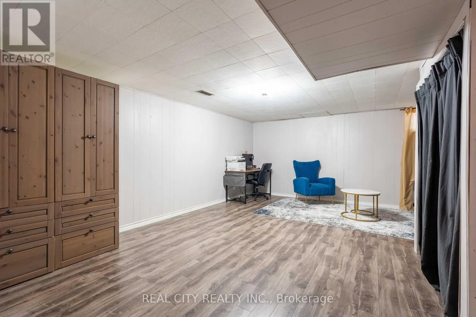 53 - 273 ELGIN STREET