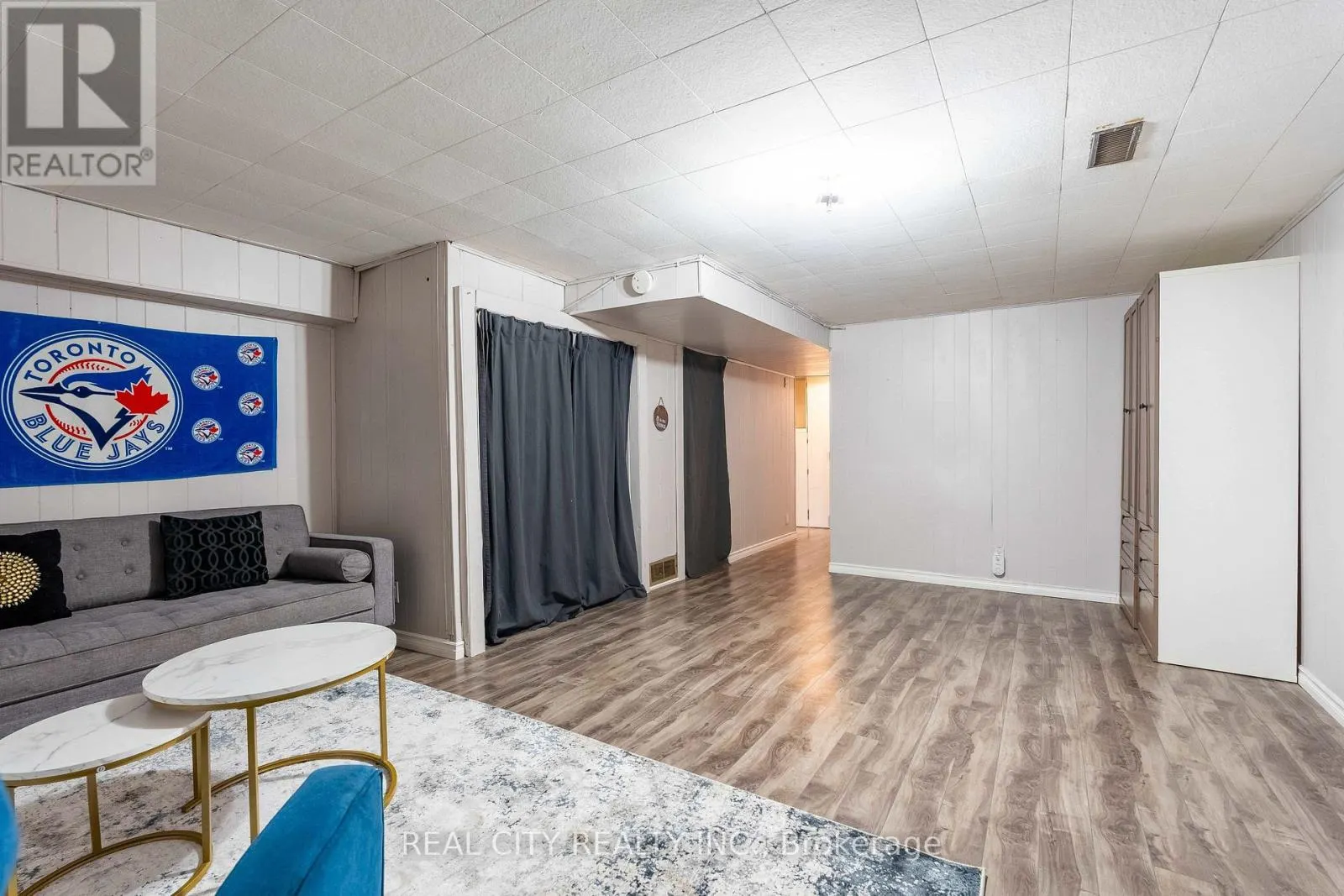 53 - 273 ELGIN STREET