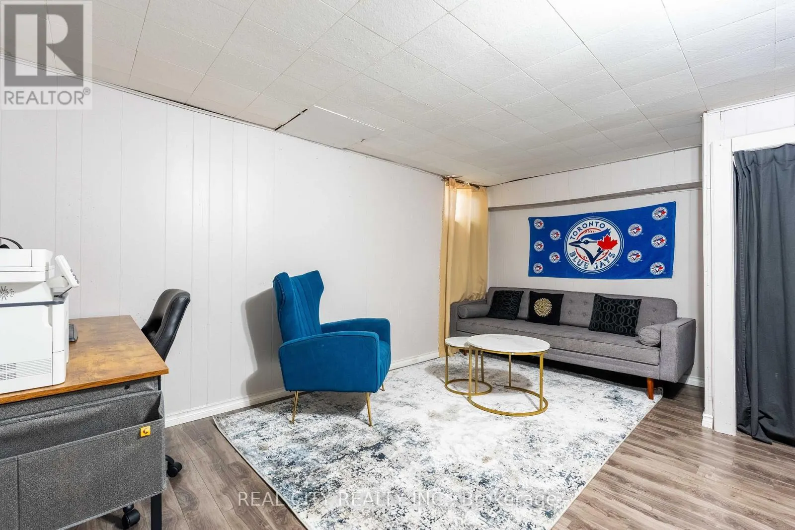 53 - 273 ELGIN STREET