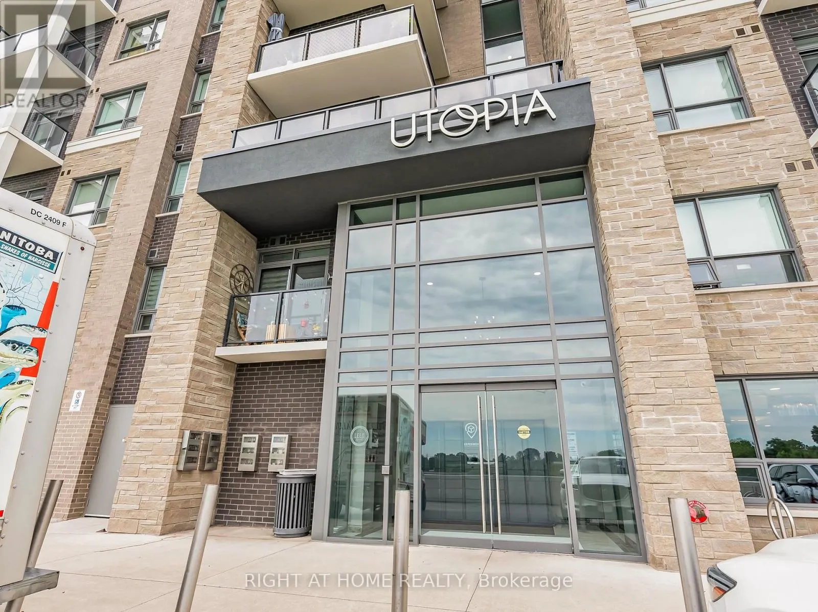 208 - 5055 GREENLANE ROAD