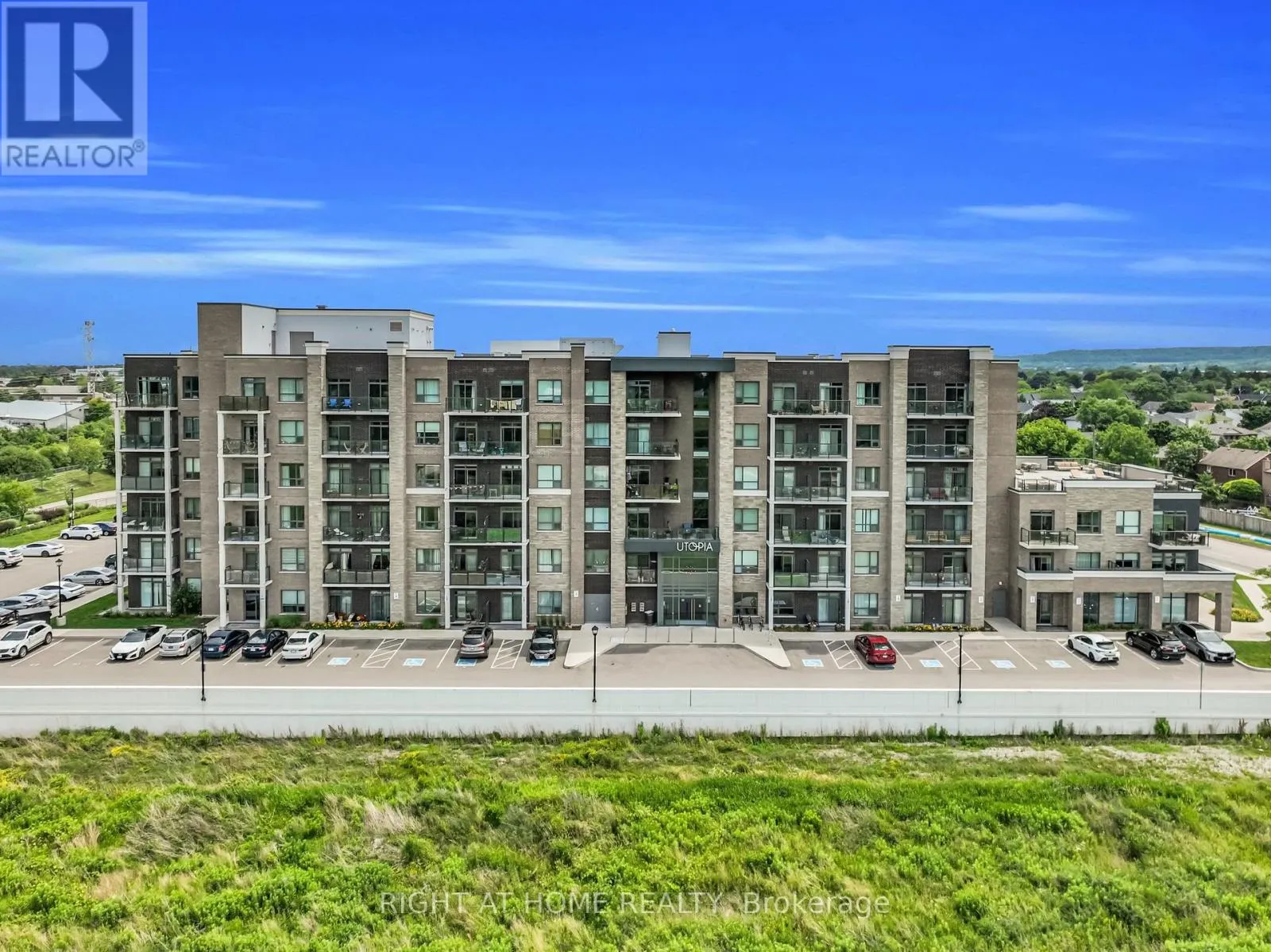 208 - 5055 GREENLANE ROAD