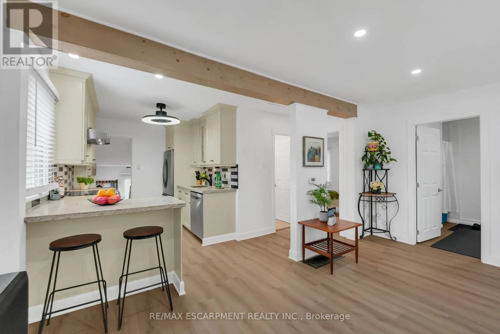 1 WAVERLEY ROAD
