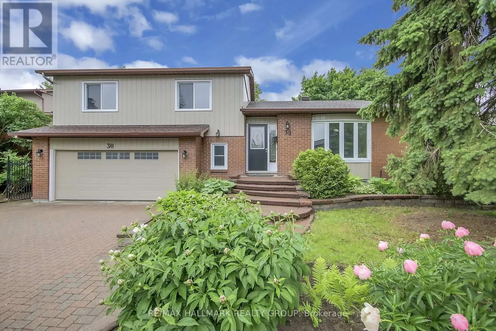 30 BRODEUR CRESCENT