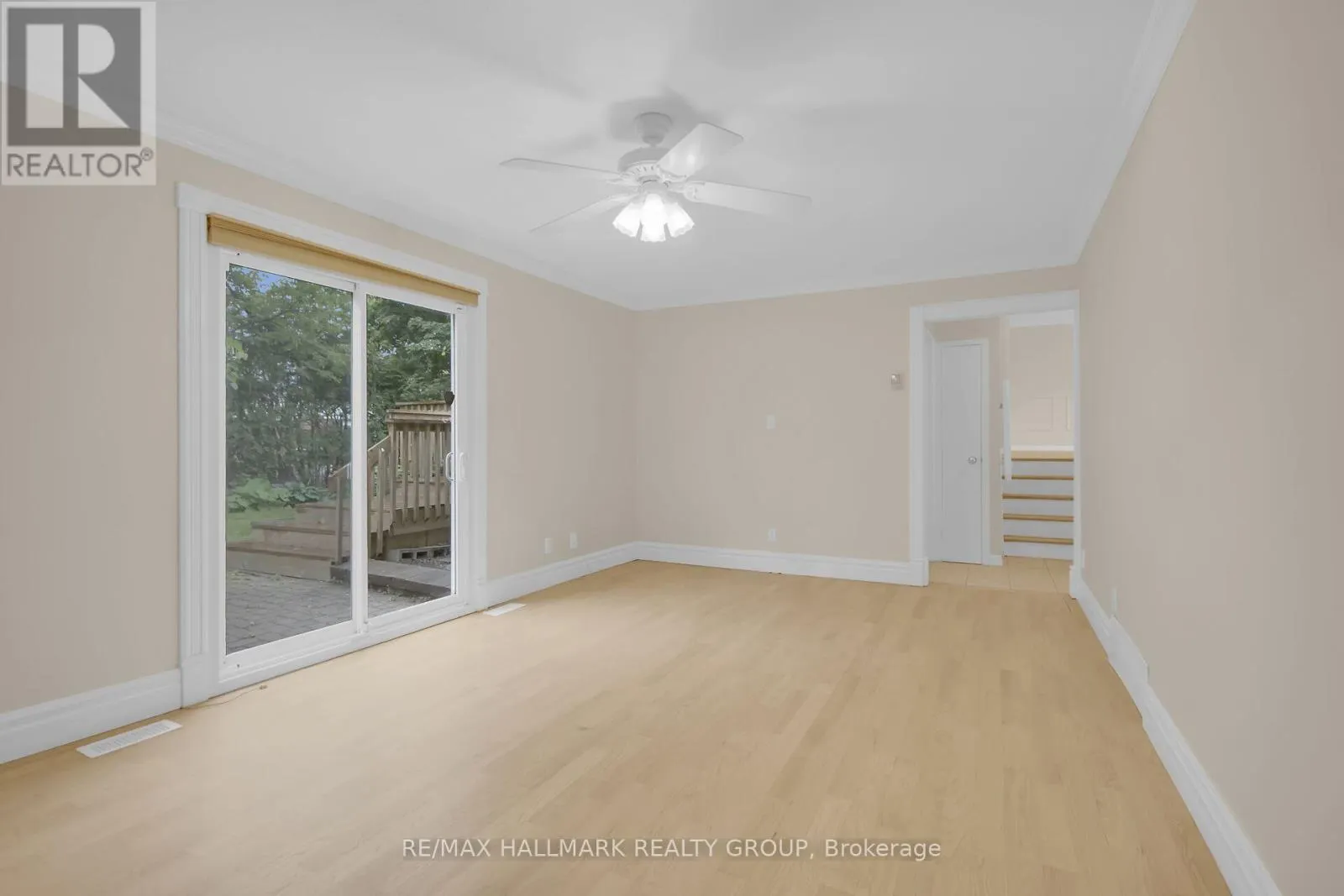 30 BRODEUR CRESCENT
