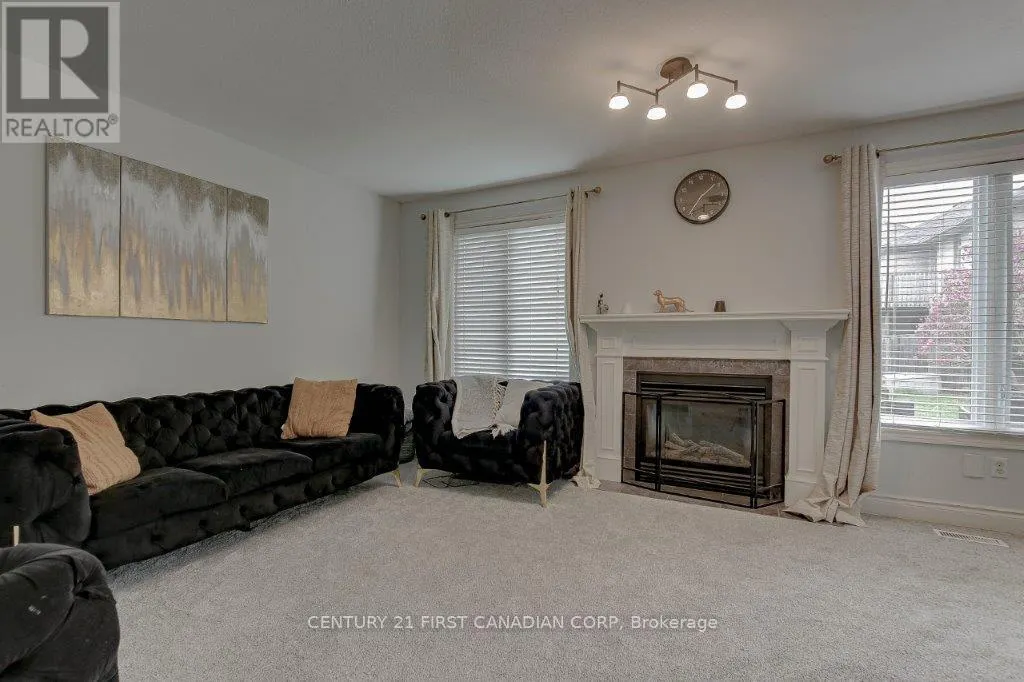 1578 BIRCHWOOD DRIVE