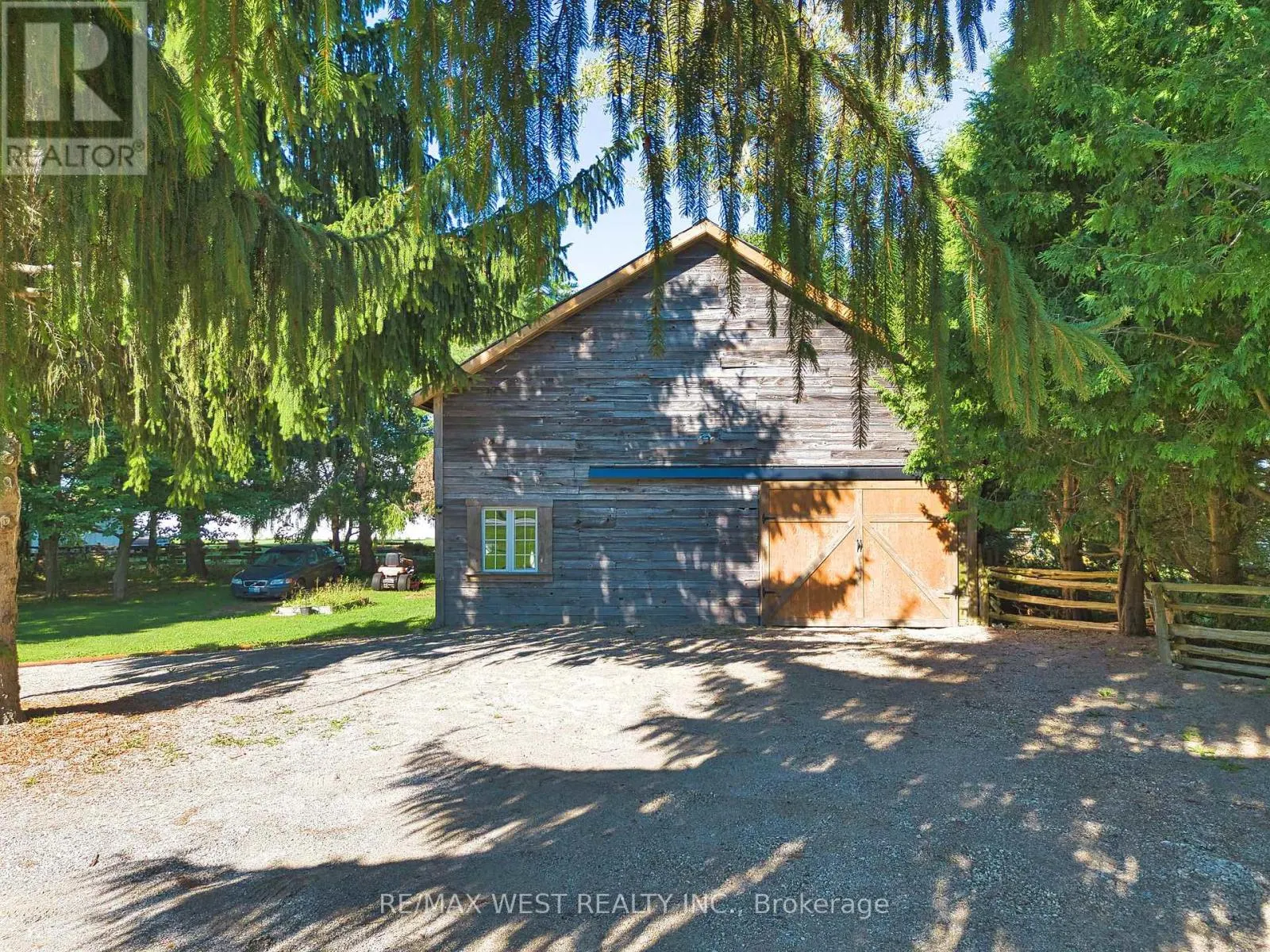 3030 PATRICK STREET