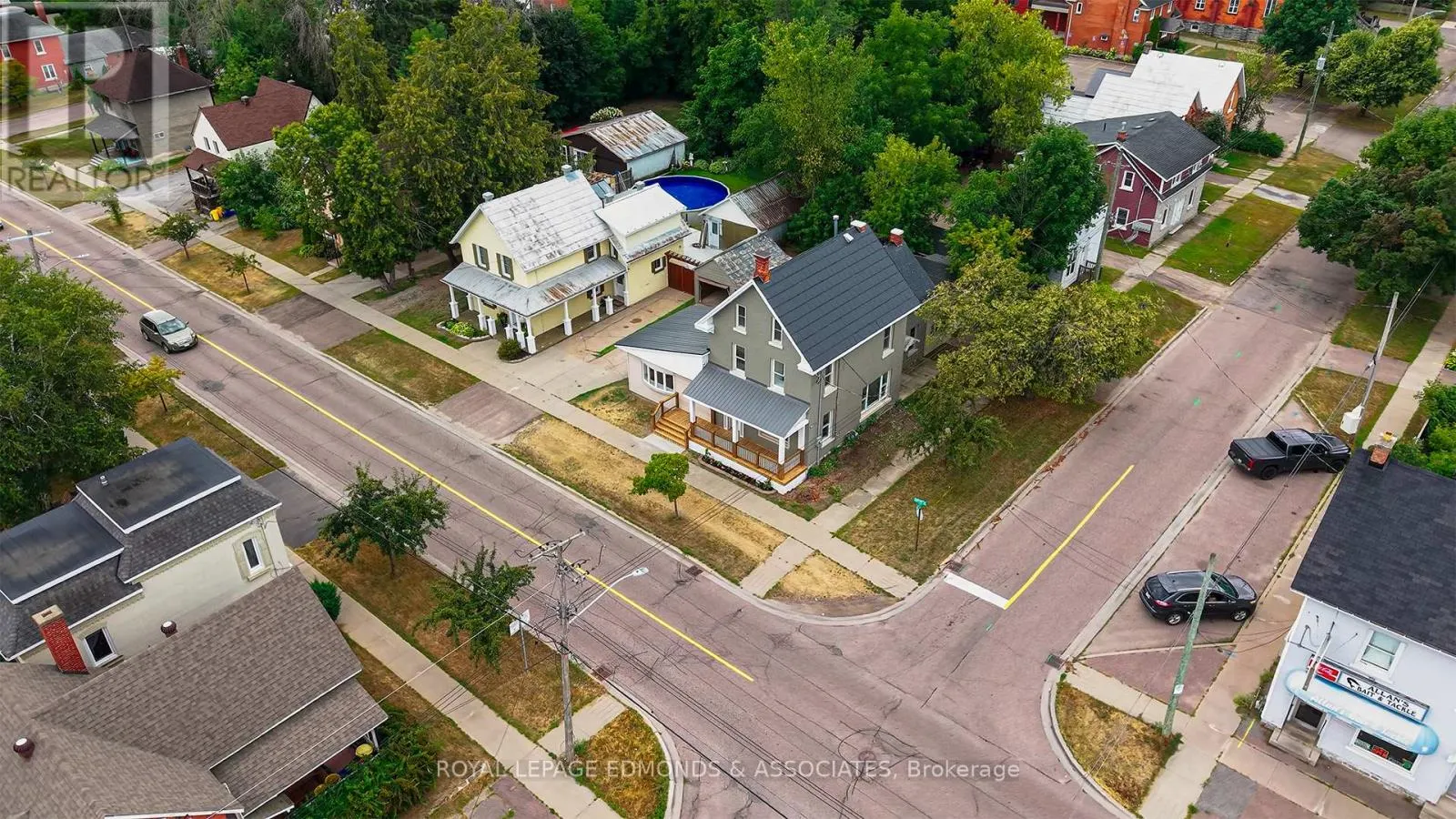 362 CHRISTIE STREET