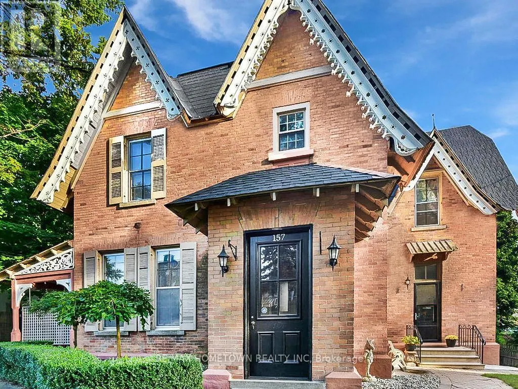 157 DIBBLE STREET W