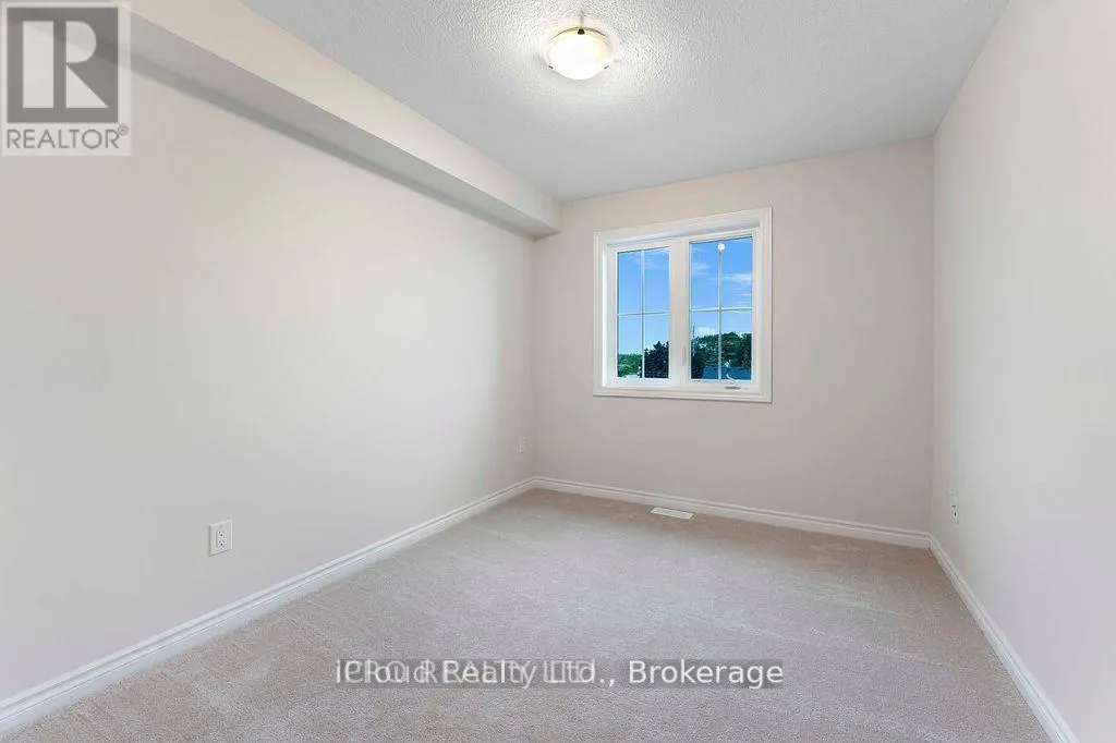 133 - 677 PARK ROAD N