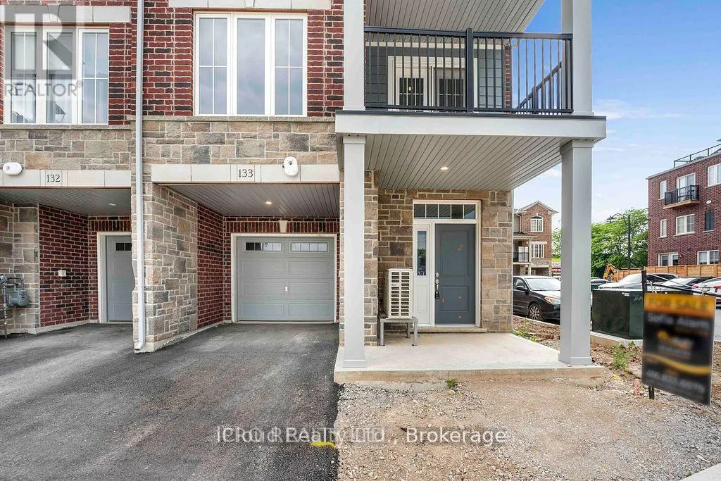 133 - 677 PARK ROAD N