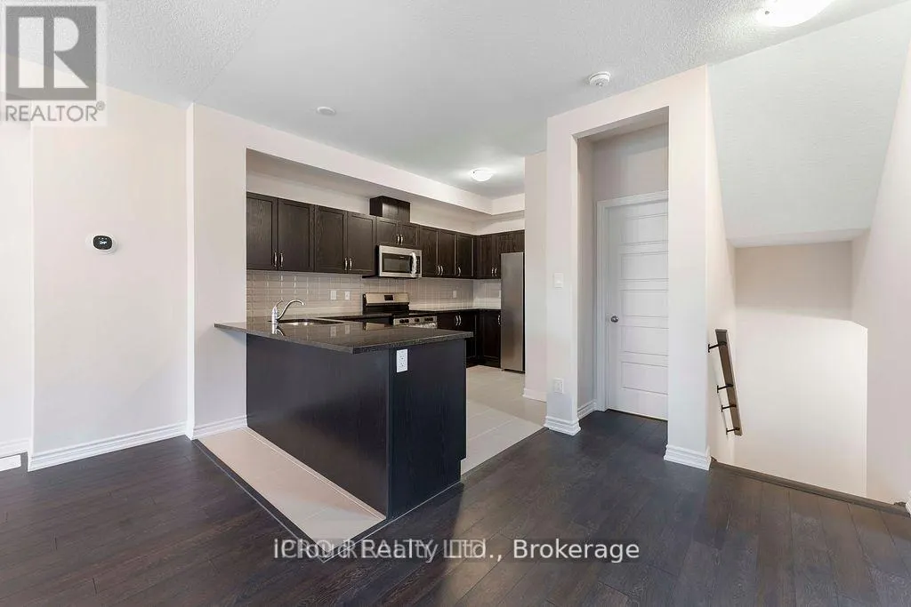 133 - 677 PARK ROAD N