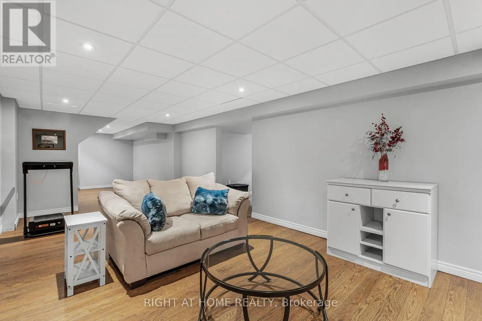 80 LORETTA DRIVE