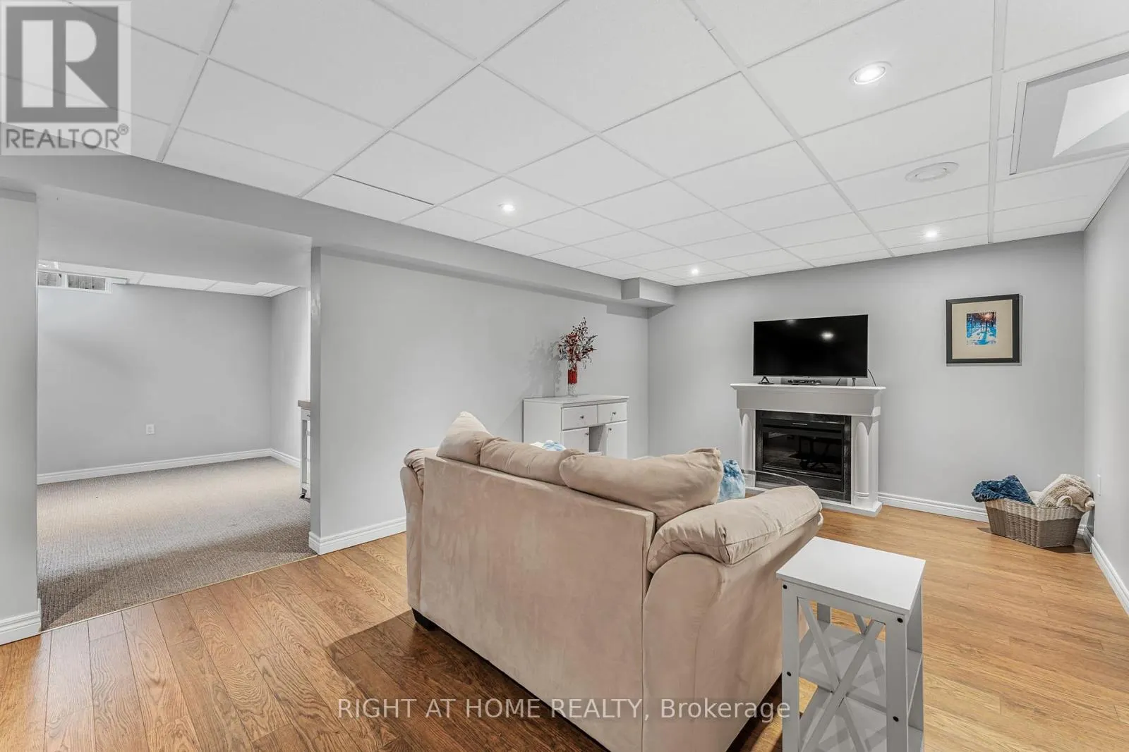 80 LORETTA DRIVE