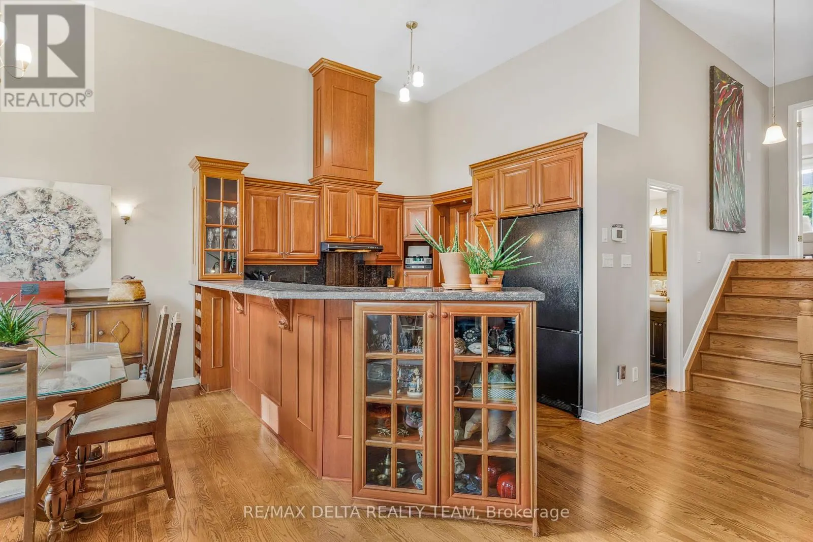 116 GLADEVIEW PRIVATE