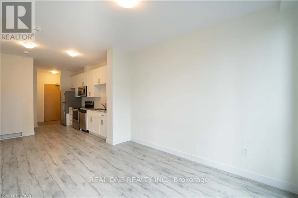 604 - 100 GARMENT STREET